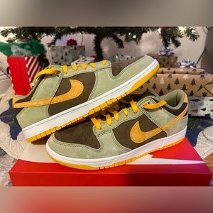 Nike Dunk Low “Dusty Olive”